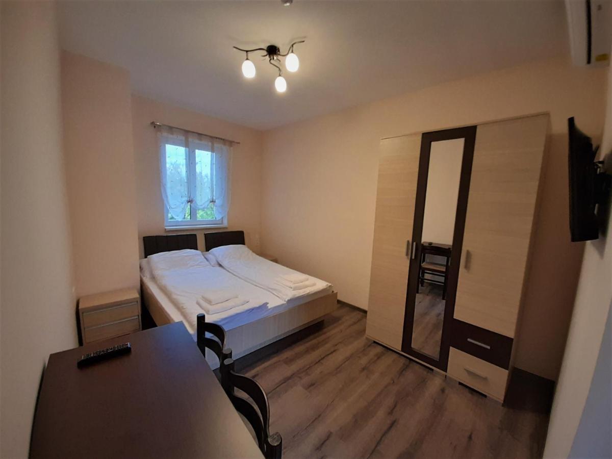 Barsony Vendeglo Es Panzio Bed and Breakfast Szécsény Buitenkant foto